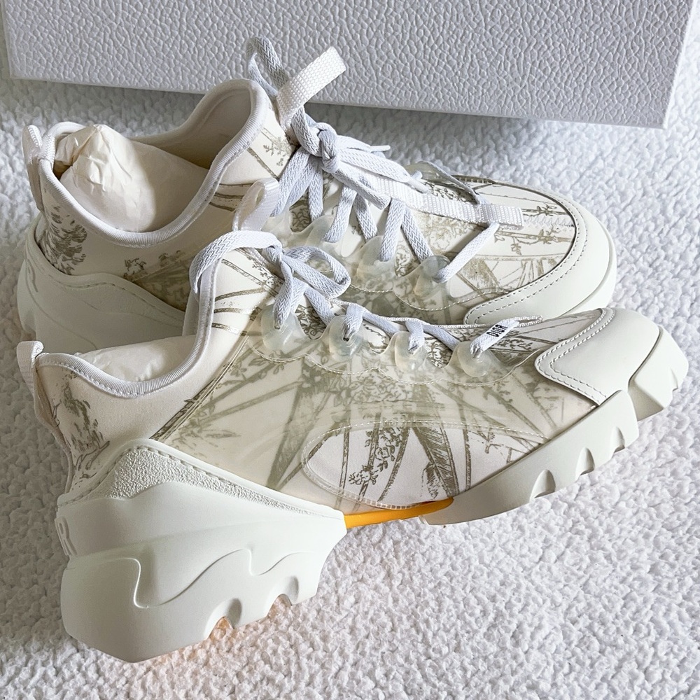 Authentic Christian Dior Women’s D-Connect Sneakers Printed Technical Fabric - Picture 2 of 16